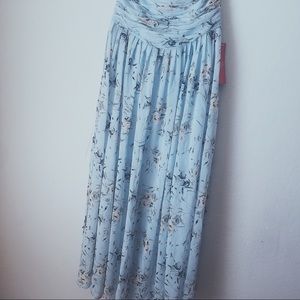 Long maxi skirt